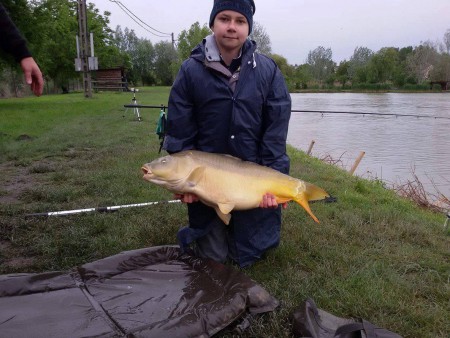 Mácsár Bálint 12,40